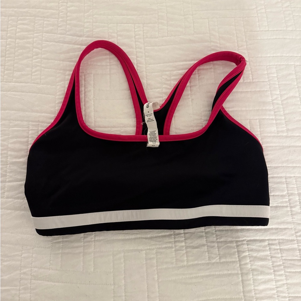 Splits 59 sports bra